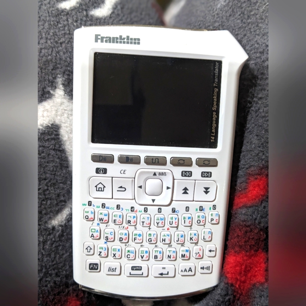 Franklin 14 Language Speaking Global Translator EST-5114